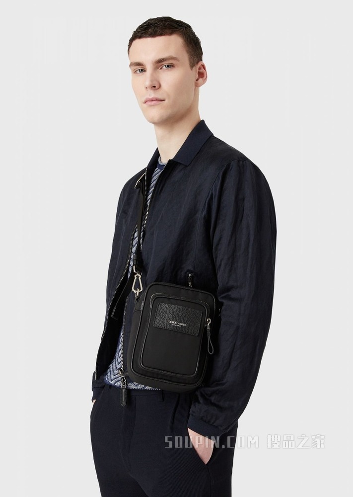 休闲斜挎包 | Giorgio Armani