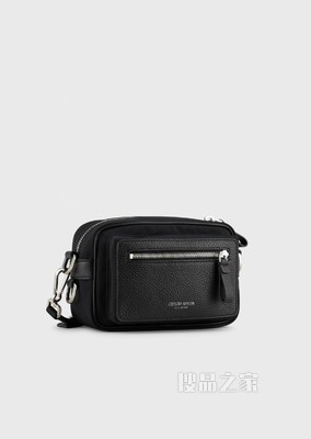 休闲百搭斜挎包 | Giorgio Armani