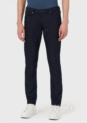 纹理色织面料修身裤装 | Emporio Armani