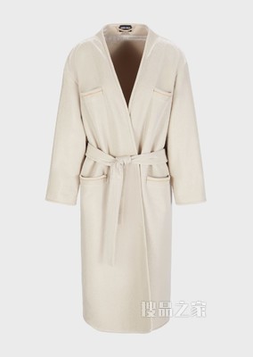 新春系列金色链条腰带风衣 | Giorgio Armani