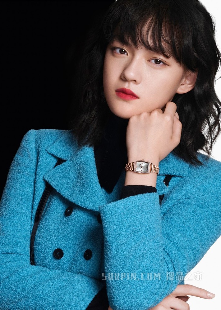 文淇同款方形石英腕表 | Emporio Armani