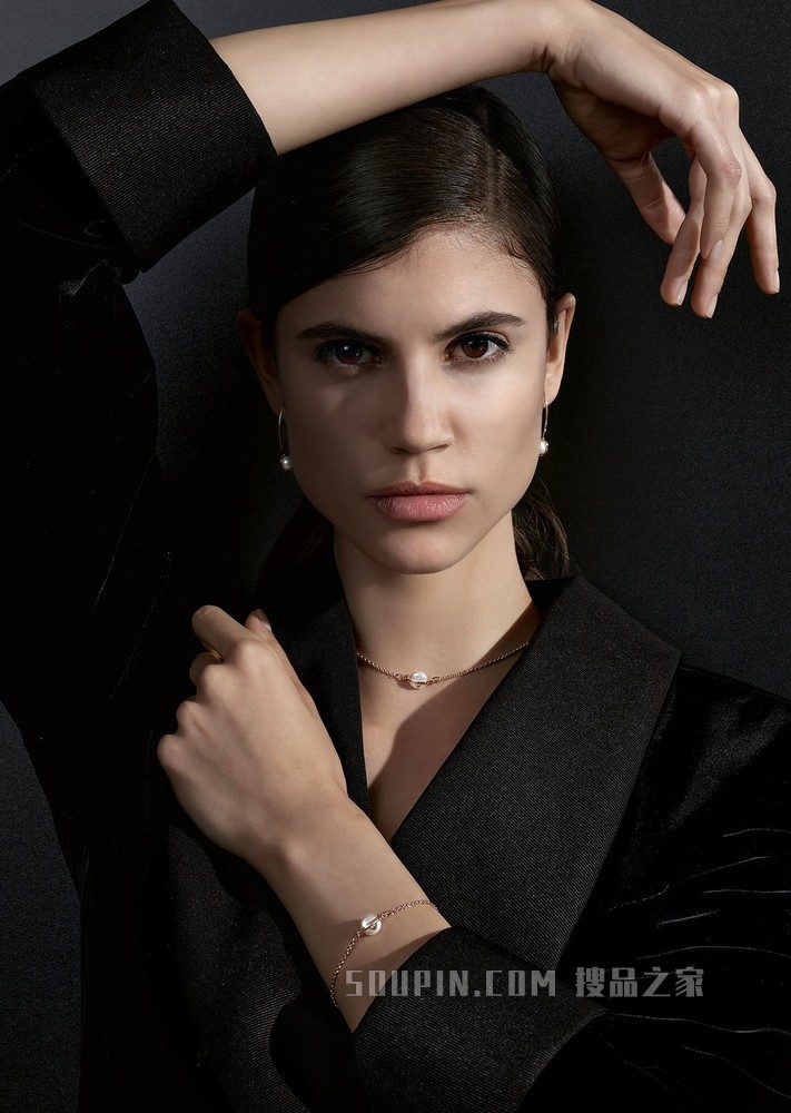 经典鹰标珍珠手链 | Emporio Armani