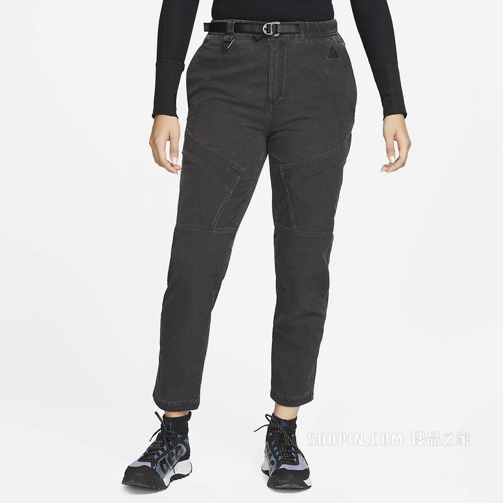 Nike ACG 