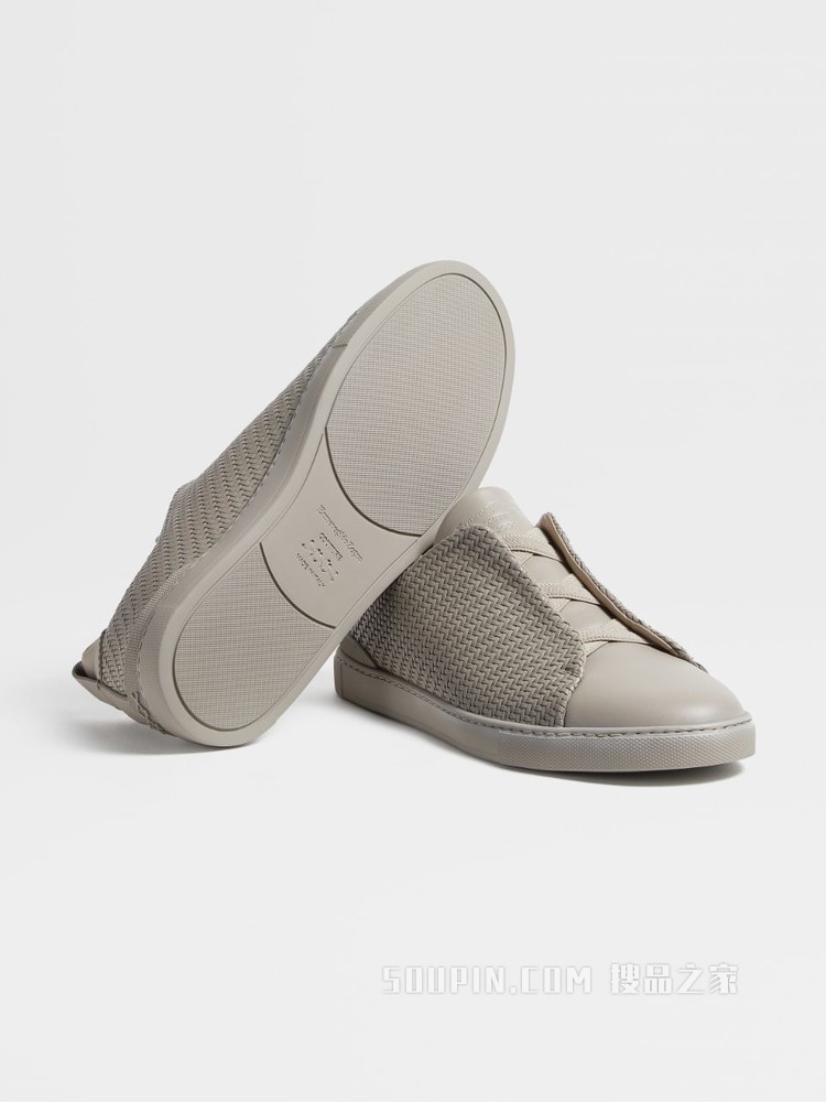浅灰色 PELLE TESSUTA™ Triple Stitch 运动鞋