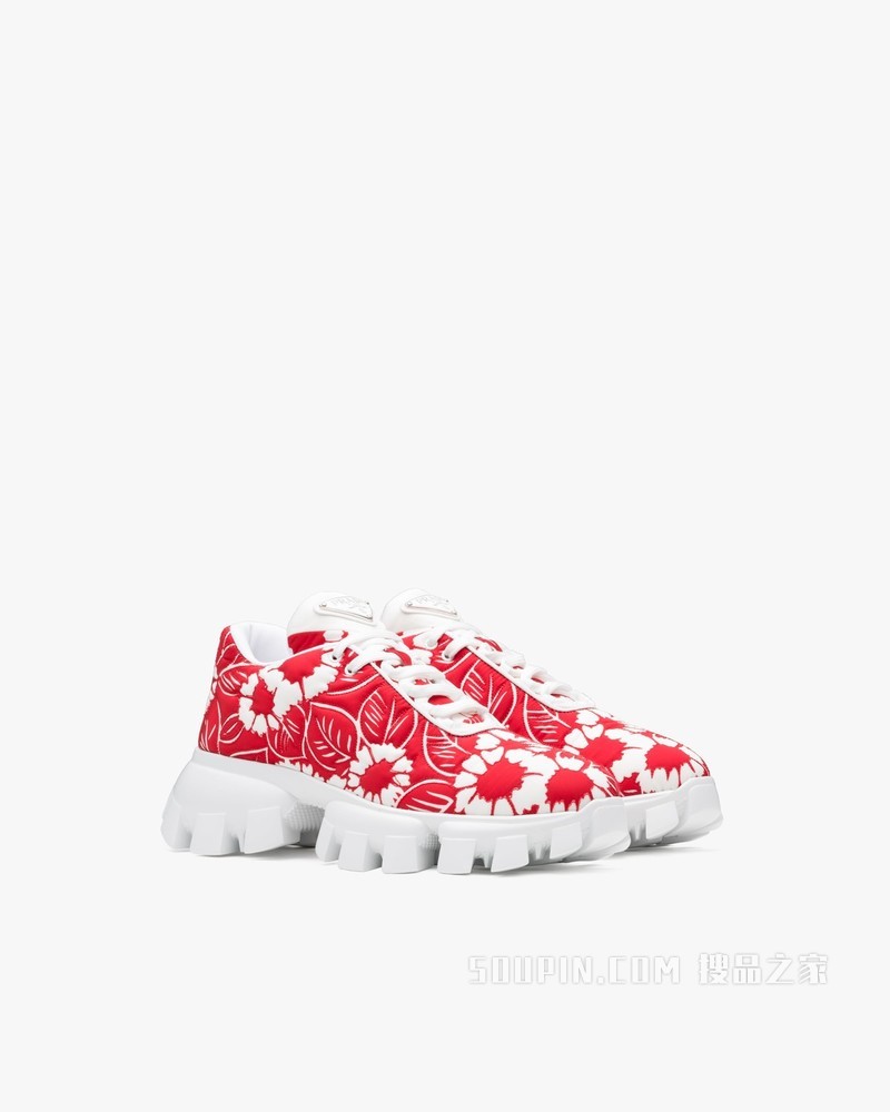 印花尼龙运动鞋