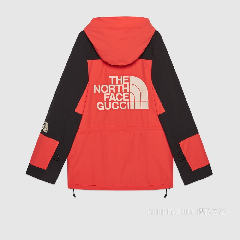 The North Face x Gucci联名系列风衣 黑色和红色