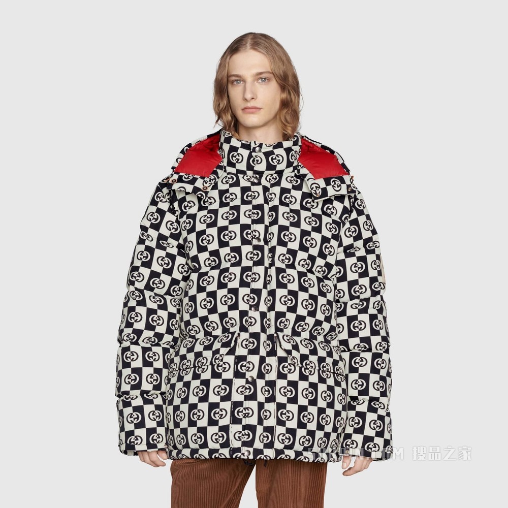 The North Face x Gucci联名系列羽绒夹克 象牙白色和黑色