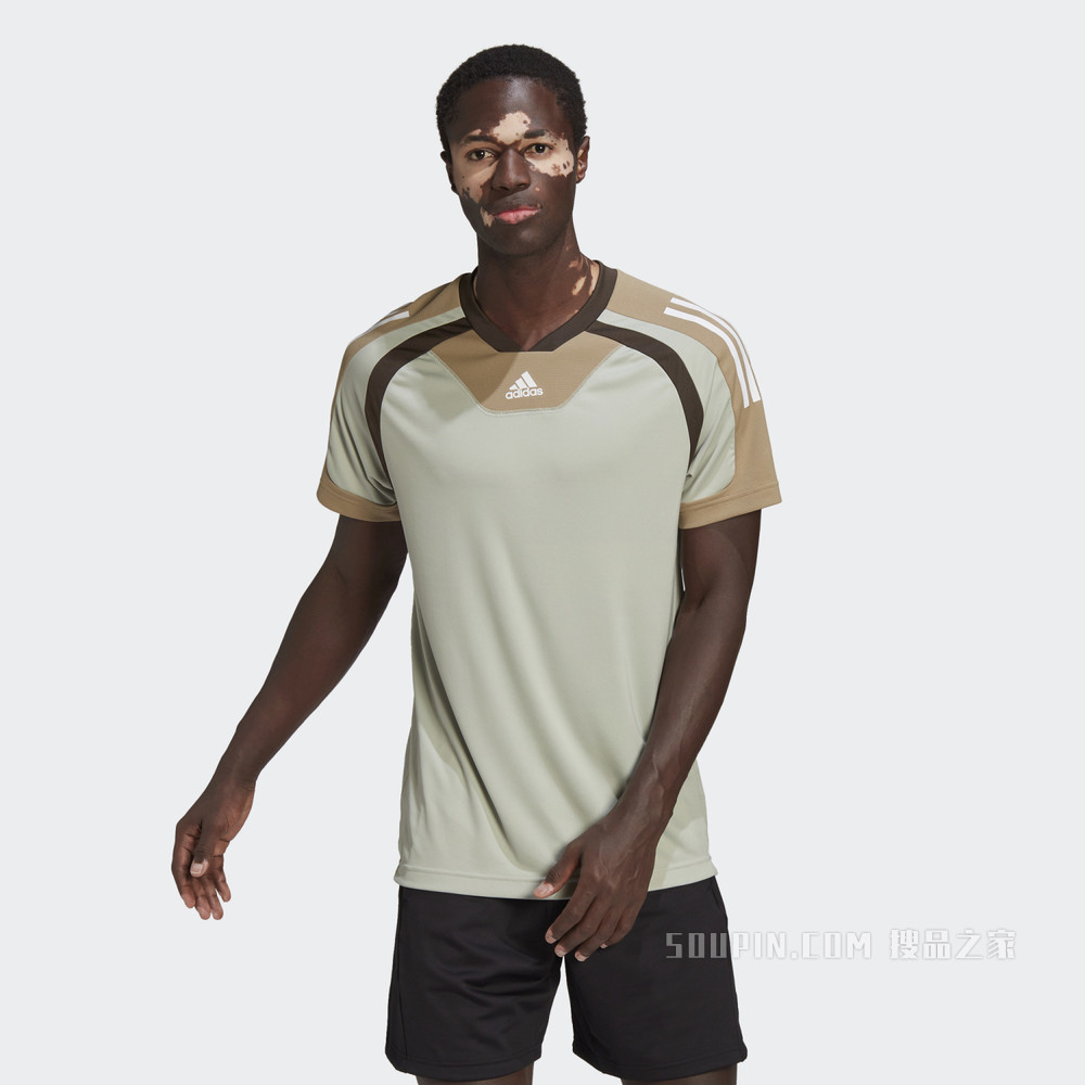 TRAINING TEE 运动健身短袖T恤