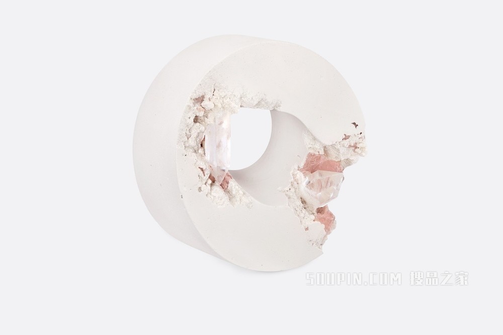 DIOR AND DANIEL ARSHAM 未来遗迹 D.I.O.R 蚀刻字母