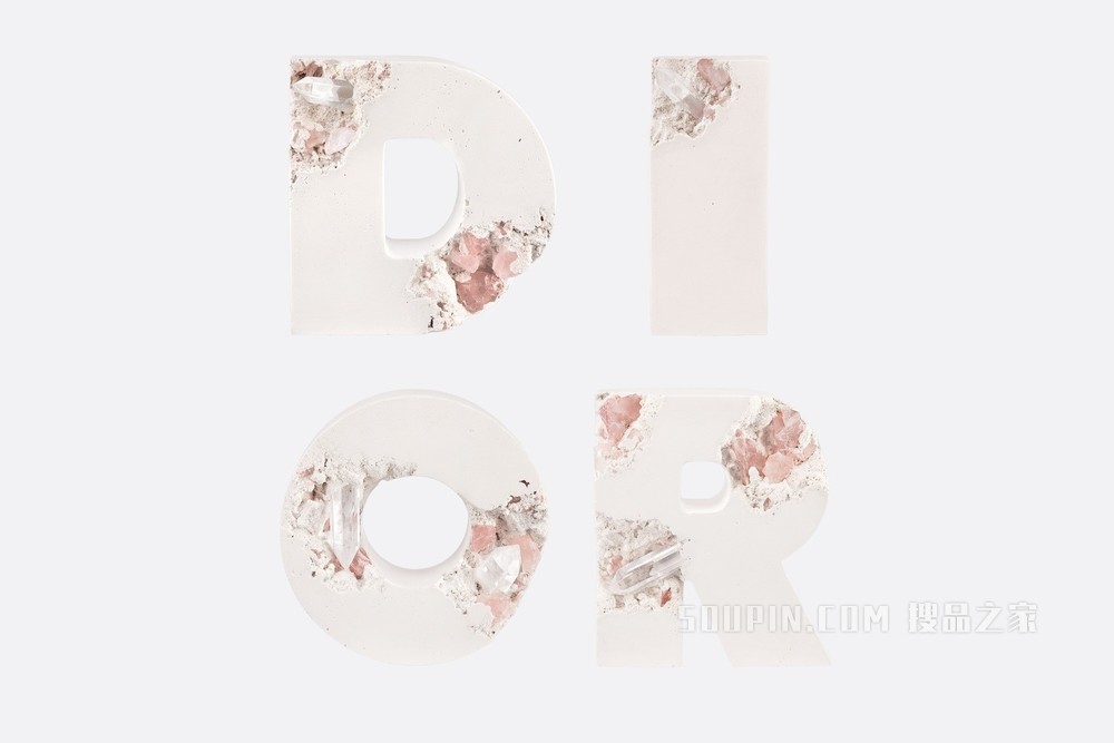 DIOR AND DANIEL ARSHAM 未来遗迹 D.I.O.R 蚀刻字母