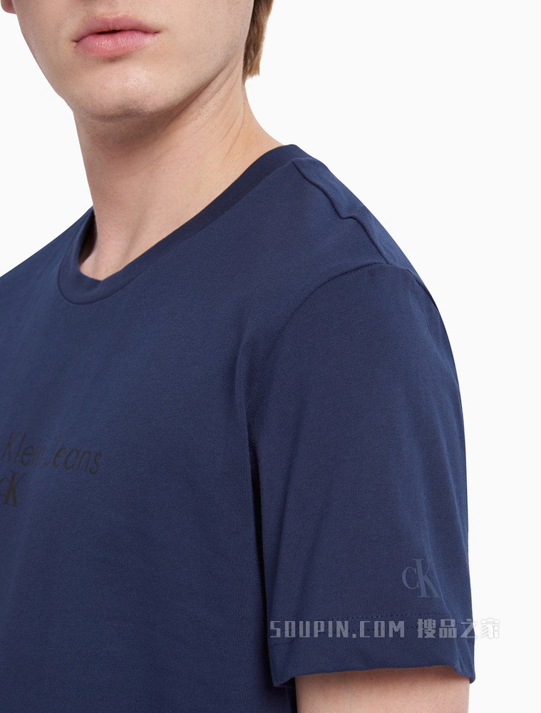 Calvin Klein 男装简约纯棉胶质LOGO印花圆领短袖T恤J318472