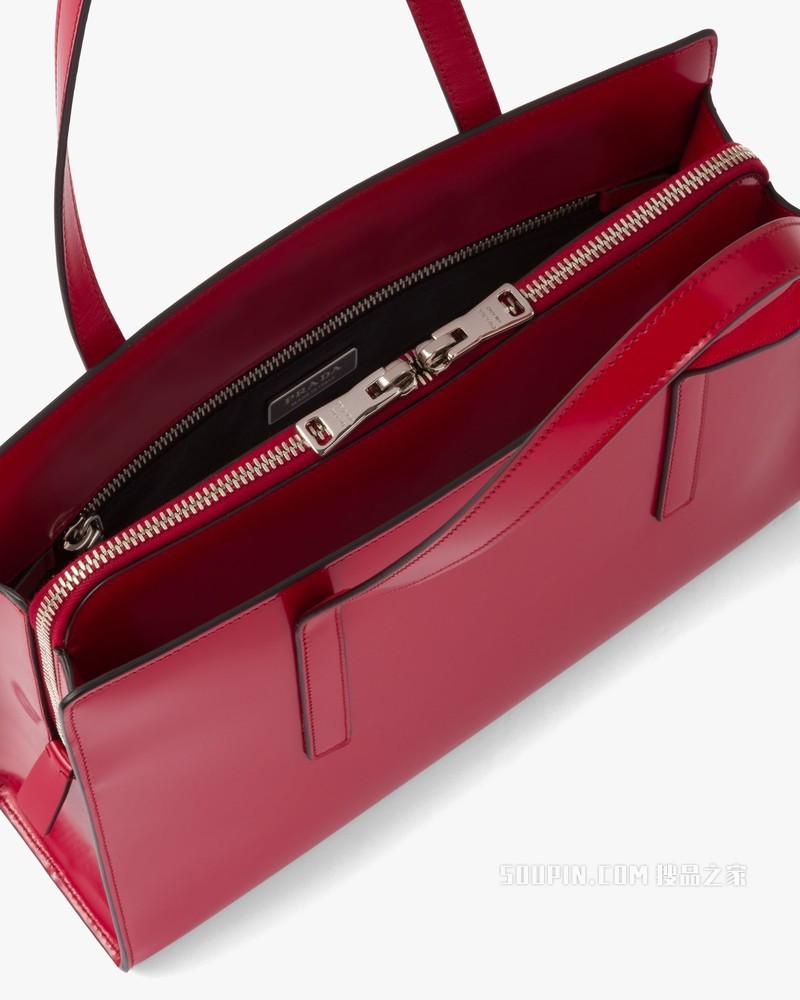 Prada Re-Edition 1995 亮面皮革中号手提包