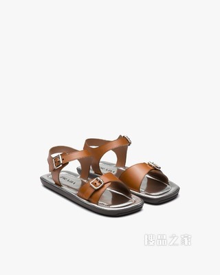 皮革双饰带凉鞋