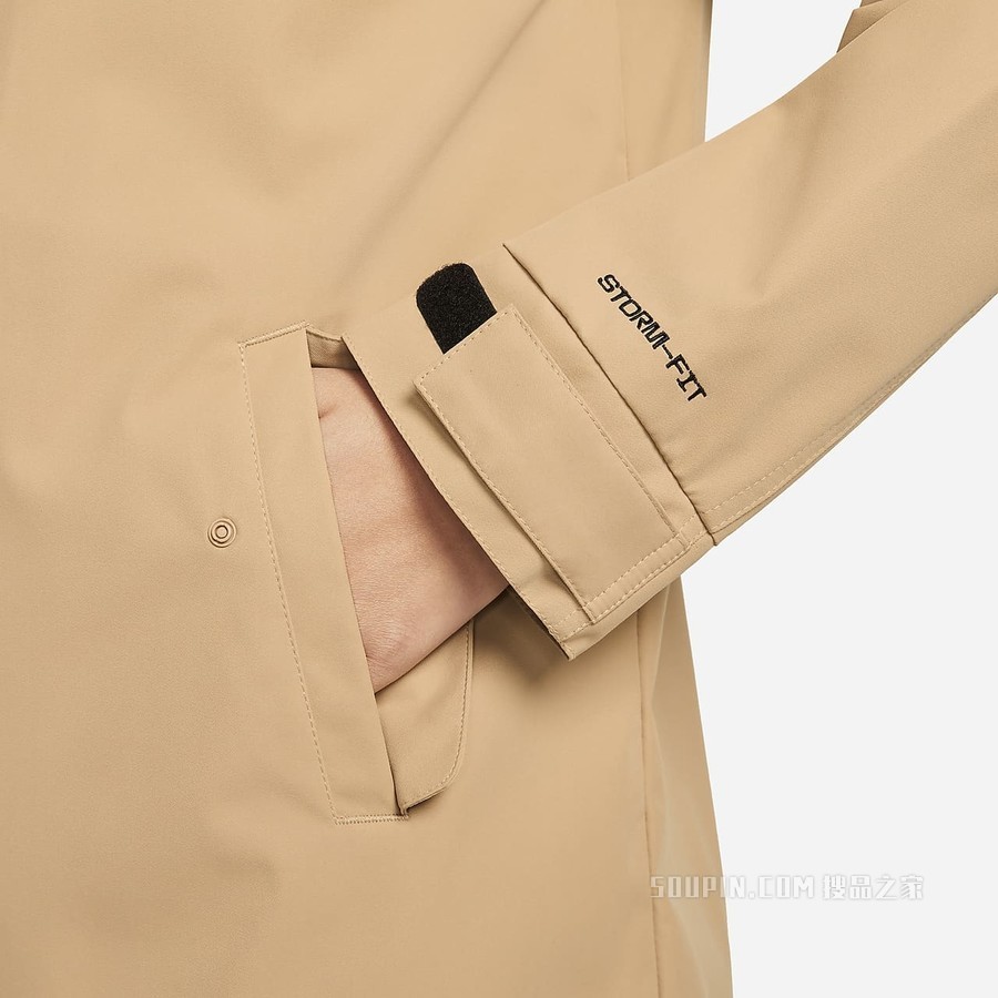 Nike Sportswear Essential Storm-FIT 女子梭织外套夹克