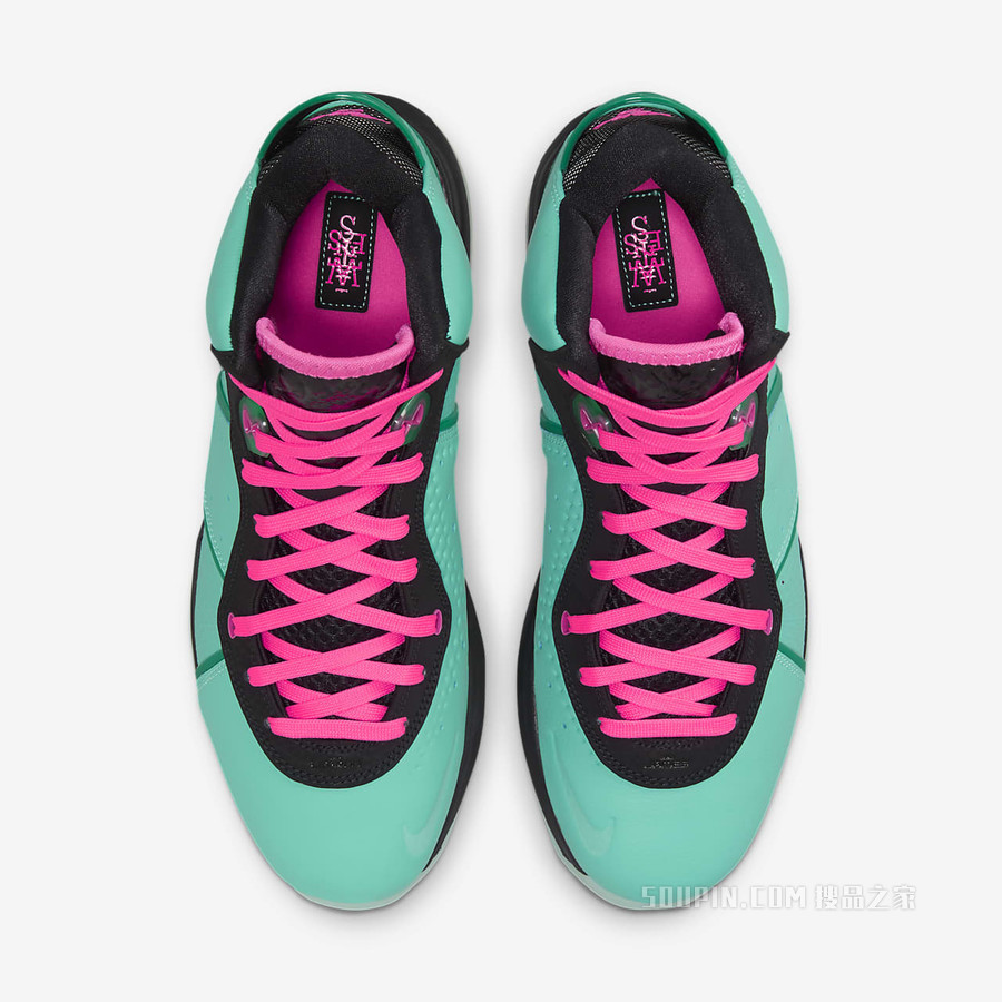 Nike LeBron VIII QS 男子运动鞋