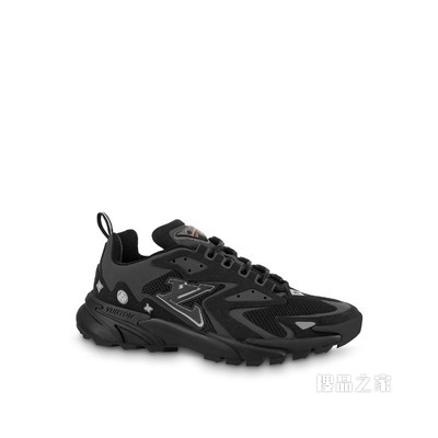LV RUNNER TATIC 运动鞋