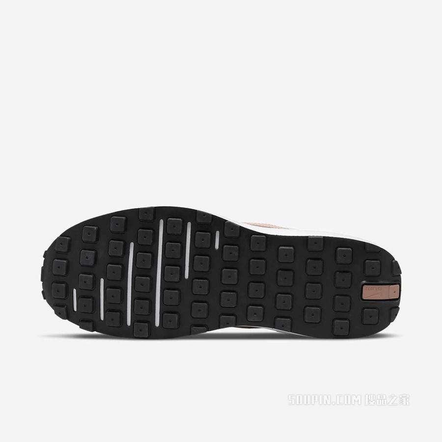 Nike Waffle One 女子运动鞋