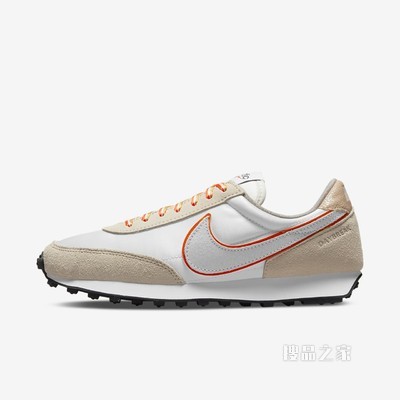 Nike DBreak SE 女子运动鞋