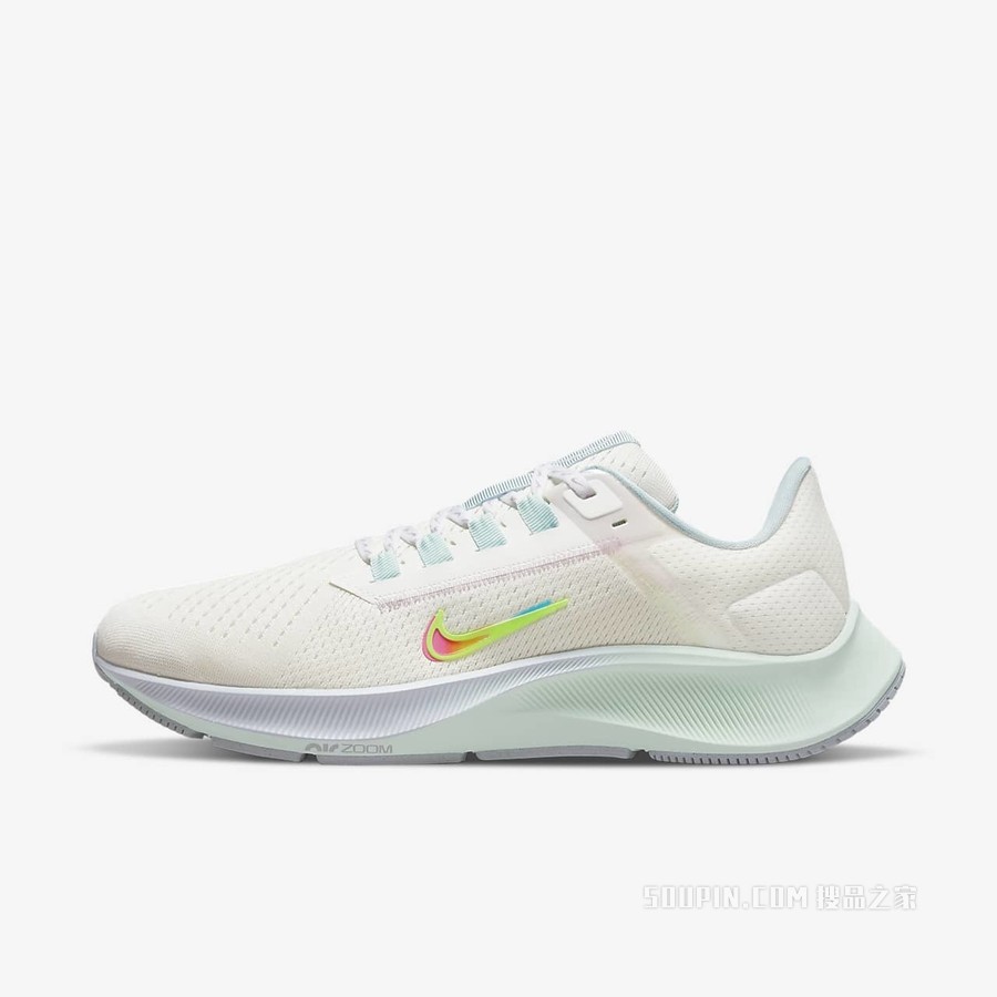 Nike Air Zoom Pegasus 38 PRM 女子跑步鞋