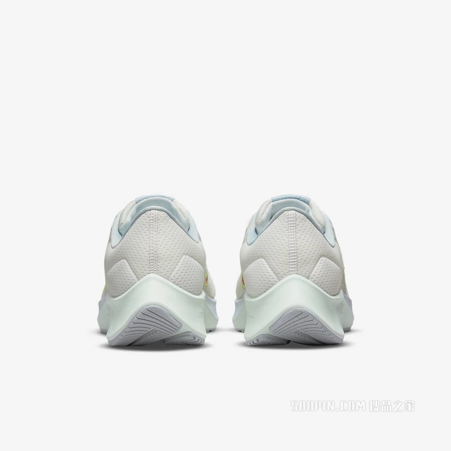 Nike Air Zoom Pegasus 38 PRM 女子跑步鞋