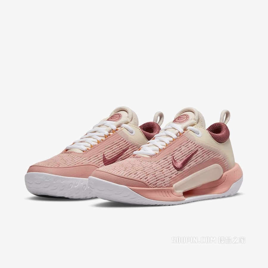 Nike Zoom Court NXT HC 女子硬地球场网球鞋