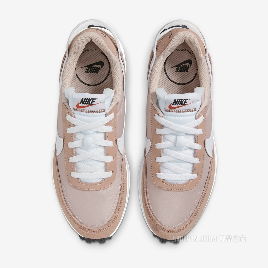Nike Waffle Debut 女子运动鞋