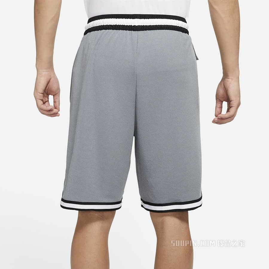 Nike Dri-FIT DNA 男子篮球短裤