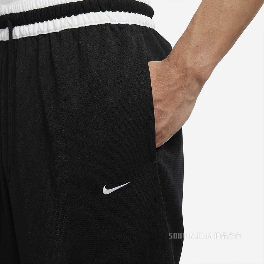 Nike Dri-FIT DNA 男子篮球短裤