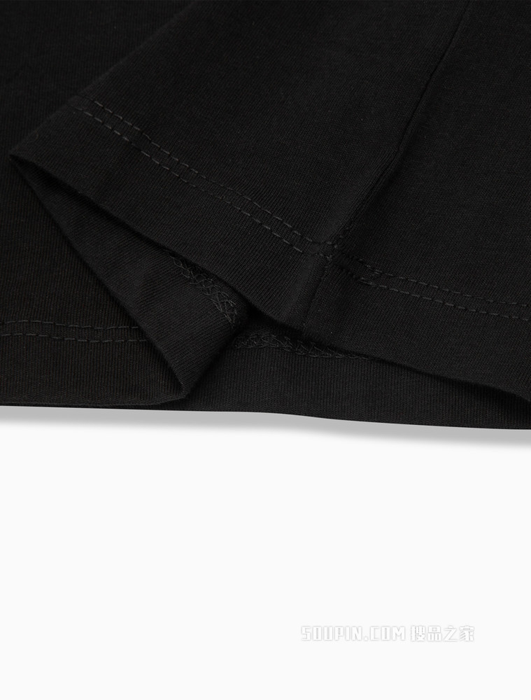 Calvin Klein 女士圆领纯棉镂空字母渐变印花短袖T恤ZW01698