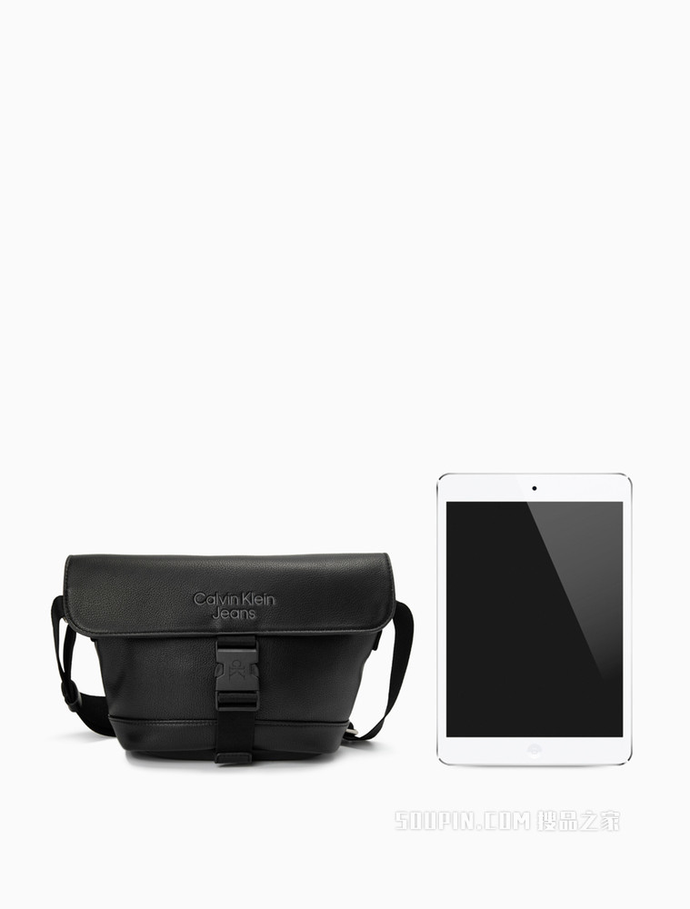 Calvin Klein 男士时尚插扣翻盖压纹LOGO斜挎邮差包HH3066