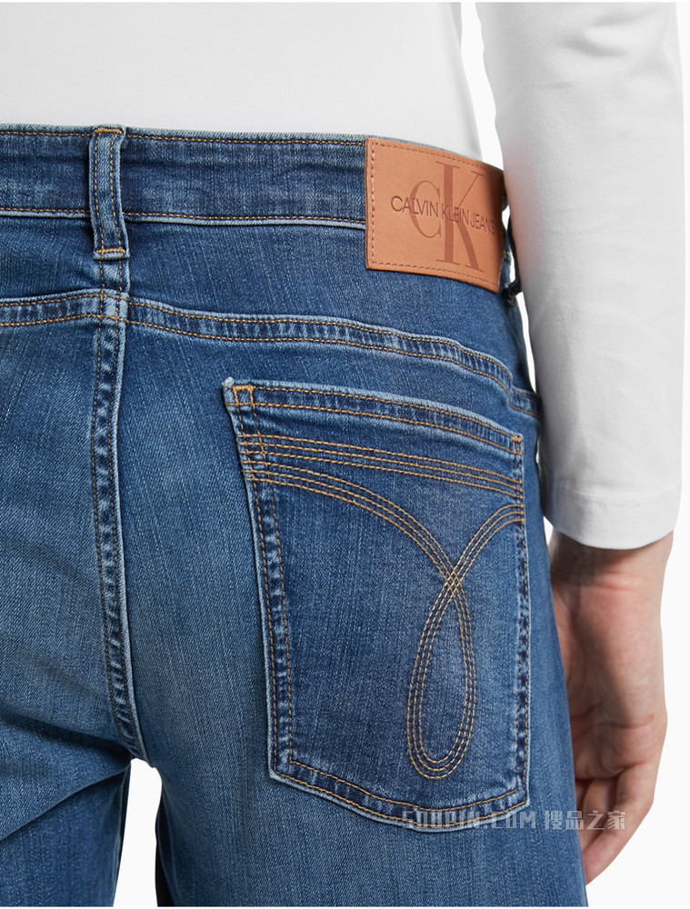Calvin Klein 男士复古合体低腰猫须LOGO皮标水洗牛仔裤J317938