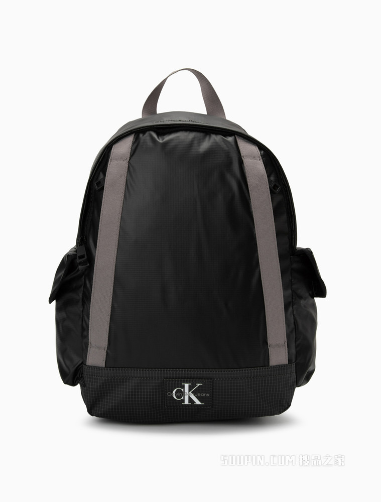 Calvin Klein 男士户外休闲格纹LOGO贴片飞行员双肩包HH3086