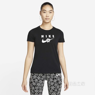Nike Sportswear 女子T恤