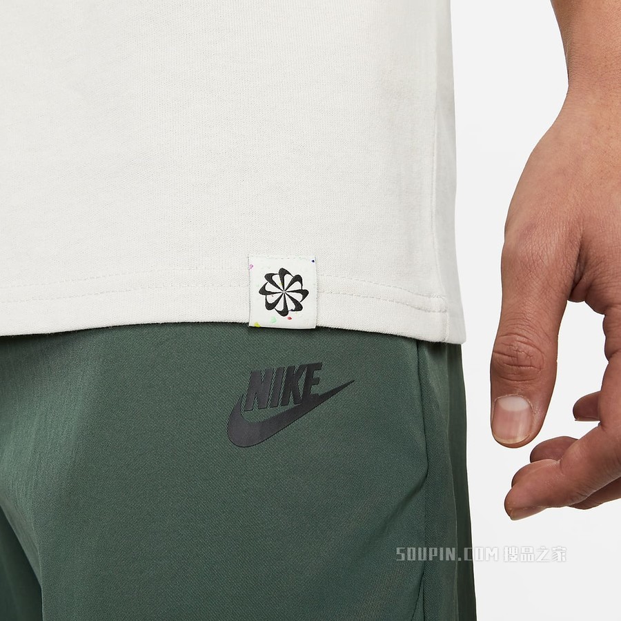 Nike Sportswear 男子T恤