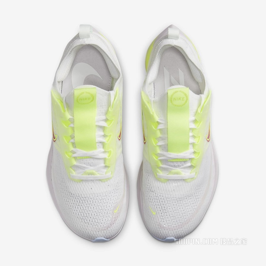 Nike Zoom Fly 4 PRM 女子跑步鞋