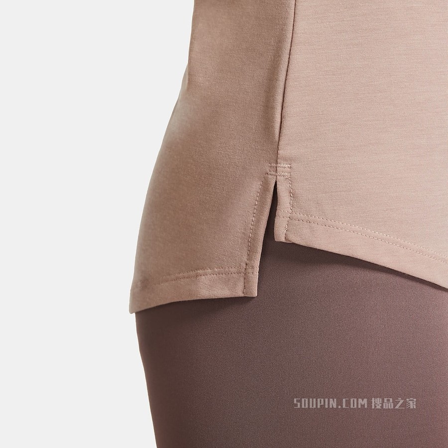 Nike Dri-FIT One Luxe 女子短袖上衣