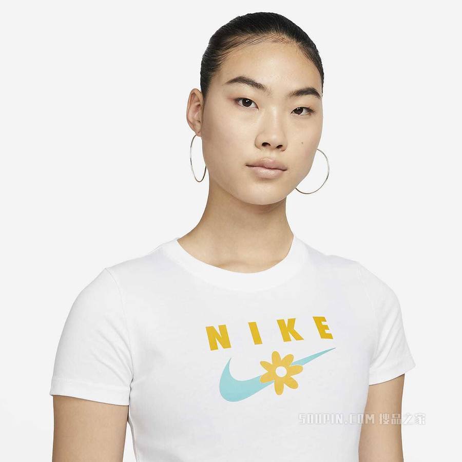 Nike Sportswear 女子T恤