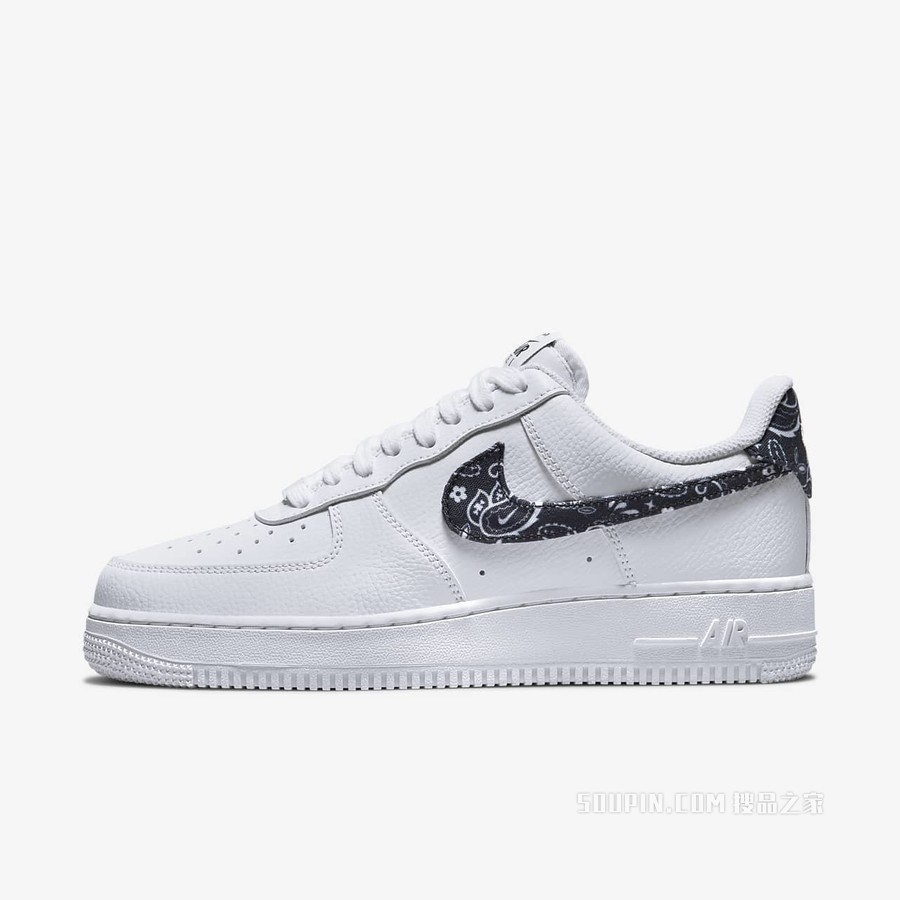 Nike Air Force 1 '07 ESS 女子运动鞋