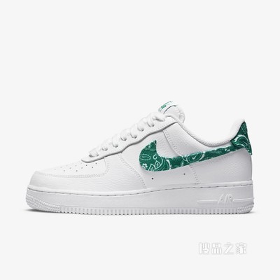 Nike Air Force 1 '07 ESS 女子运动鞋