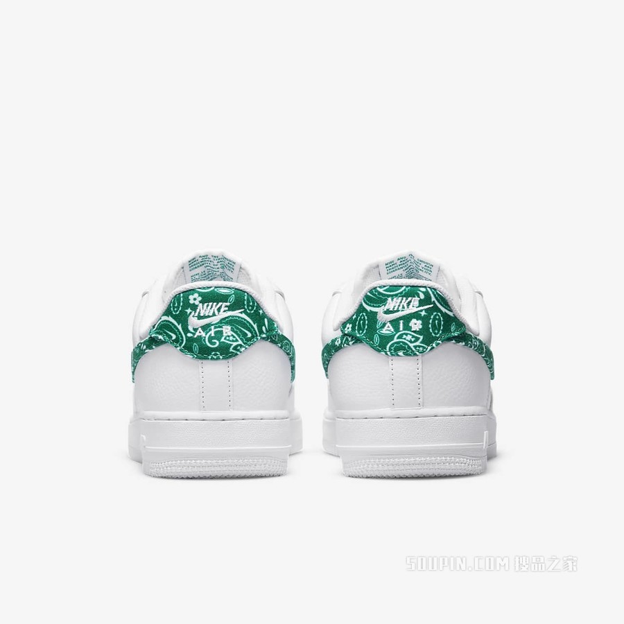 Nike Air Force 1 '07 ESS 女子运动鞋