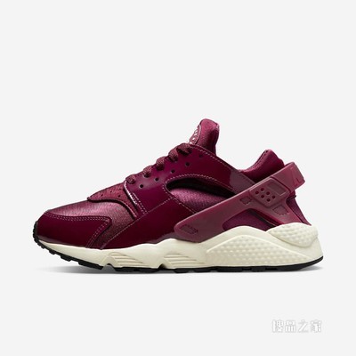 Nike Air Huarache 女子运动鞋