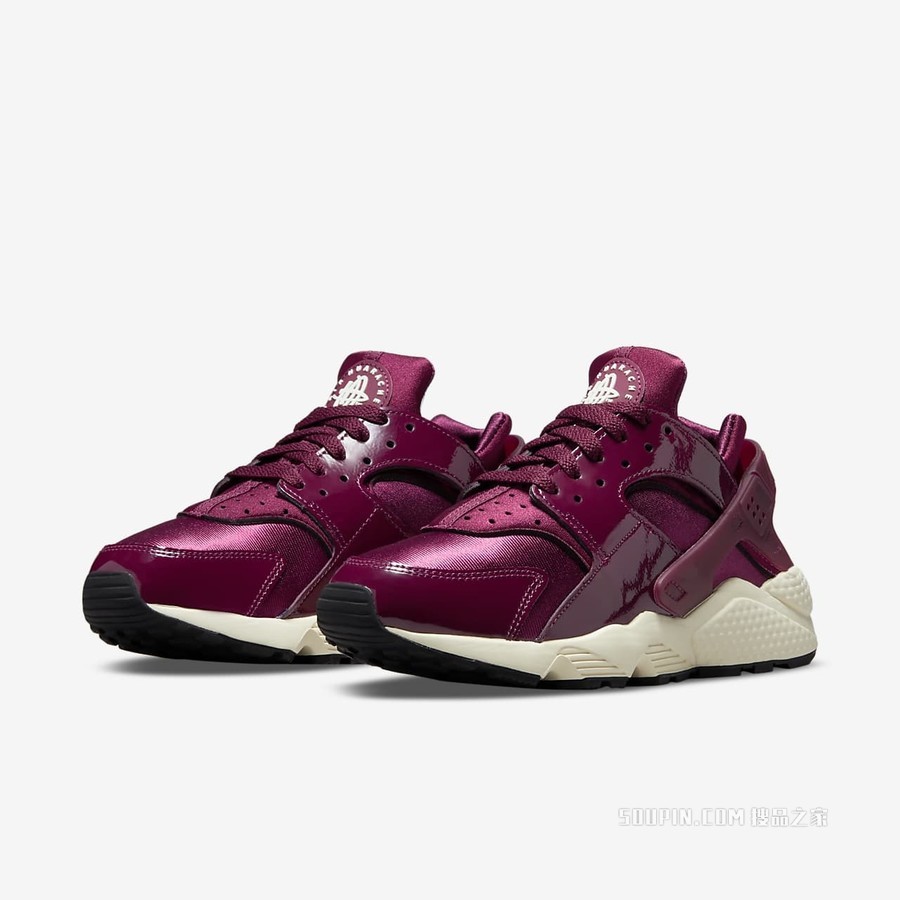 Nike Air Huarache 女子运动鞋