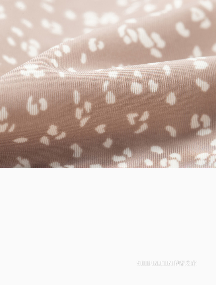 Calvin Klein 女士性感蕾丝花边循环LOGO轻薄透气半包臀三角内裤QD3767