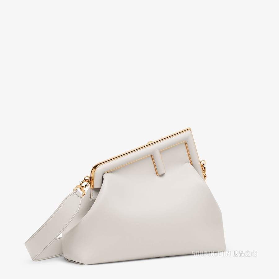 Fendi First中号手袋 浅灰色皮革手袋