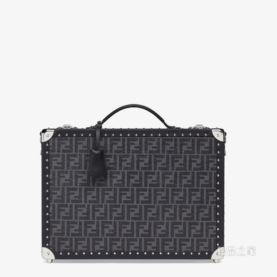 中号硬质行李箱 黑色布料手提箱