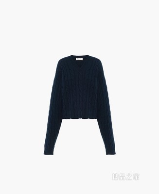 V字领羊绒毛衣