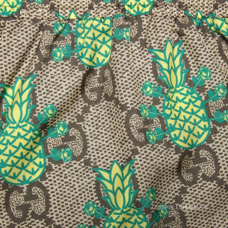Gucci Pineapple系列GG印花短裤 米色和乌木色