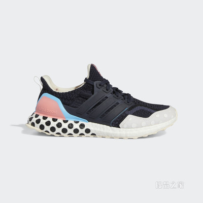 ULTRABOOST 5.0 DNA W 跑步鞋