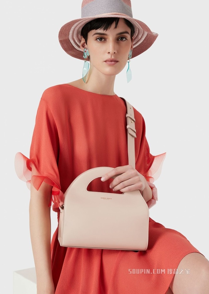 质感皮革小号背提包 | Giorgio Armani
