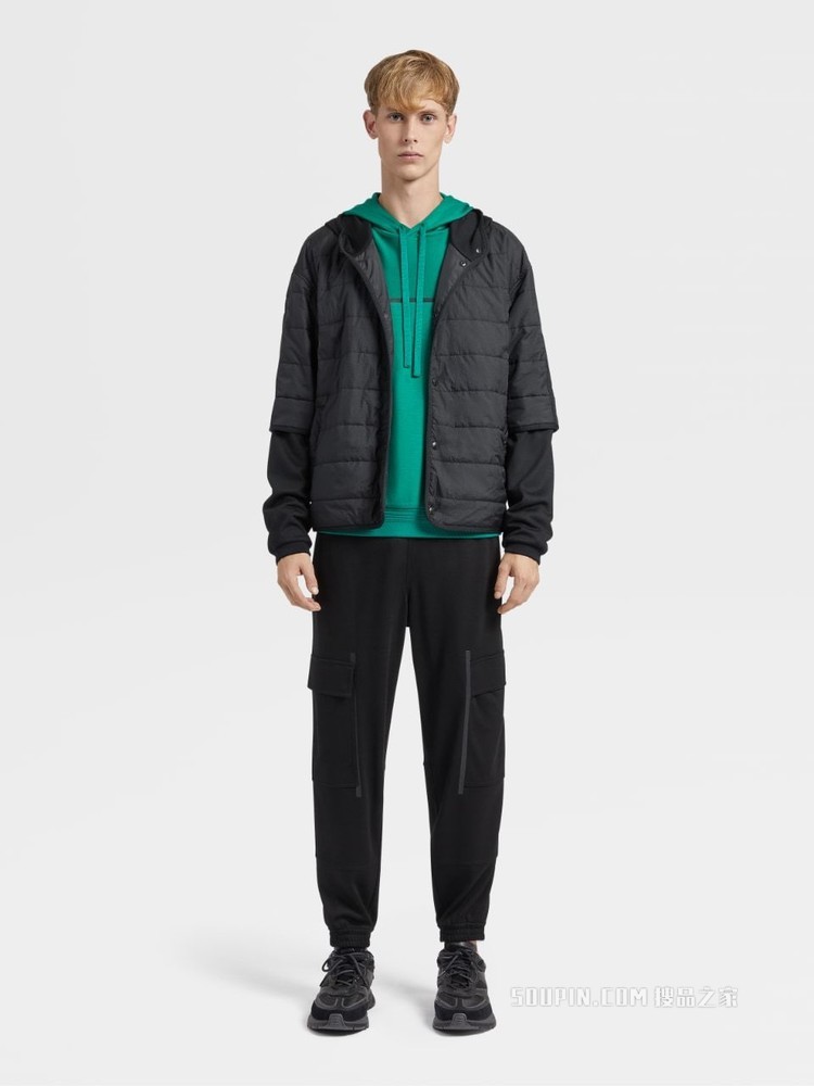 Techmerino™ 羊毛与高科技面料拼接连帽衫